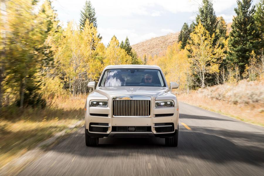  Rolls-Royce Cullinan 2018 года  (NA) (фото 35 из 40)